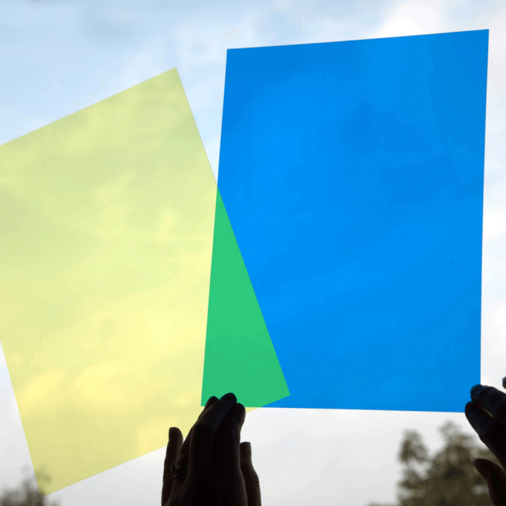 Värvilised atsetaatlehed A4 – 5 tk – pilt 1